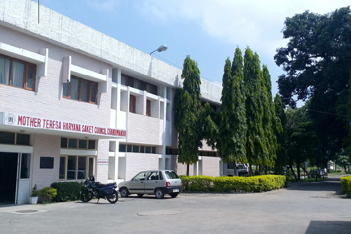 https://cache.careers360.mobi/media/colleges/social-media/media-gallery/27737/2020/3/13/Campus-View of Mother Teresa Saket College of Physiotherapy  Panchkula_Campus-View.png